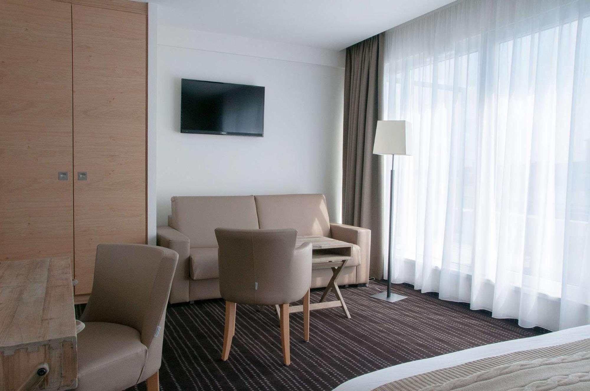 Le Lodge Brit Hotel Strasbourg Zenith Eksteriør billede