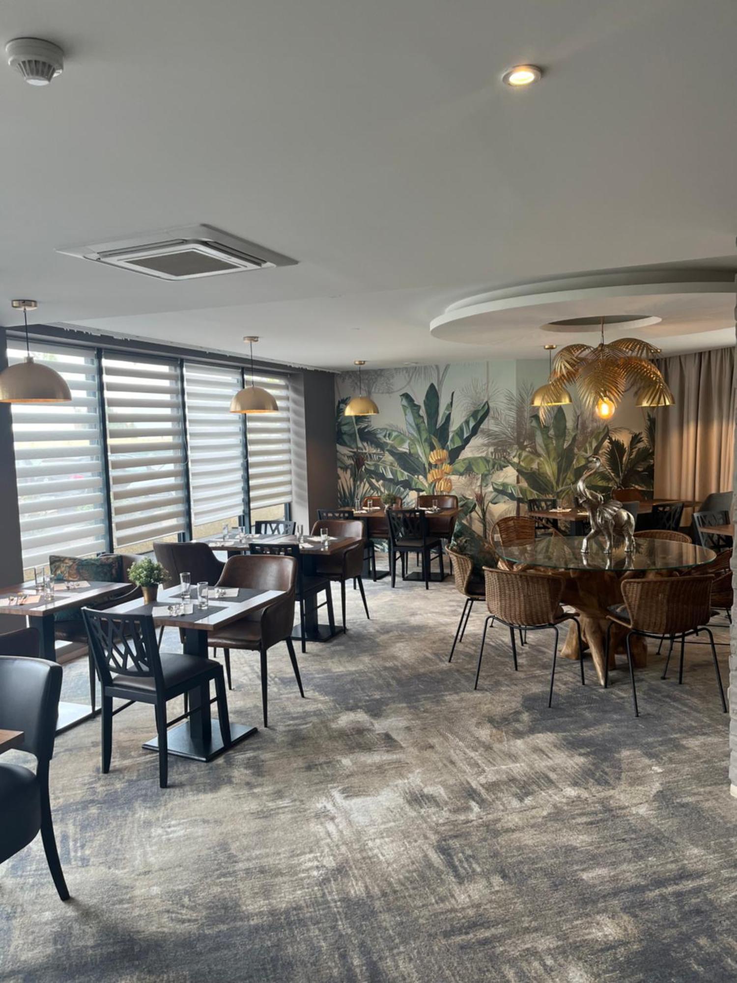 Le Lodge Brit Hotel Strasbourg Zenith Eksteriør billede